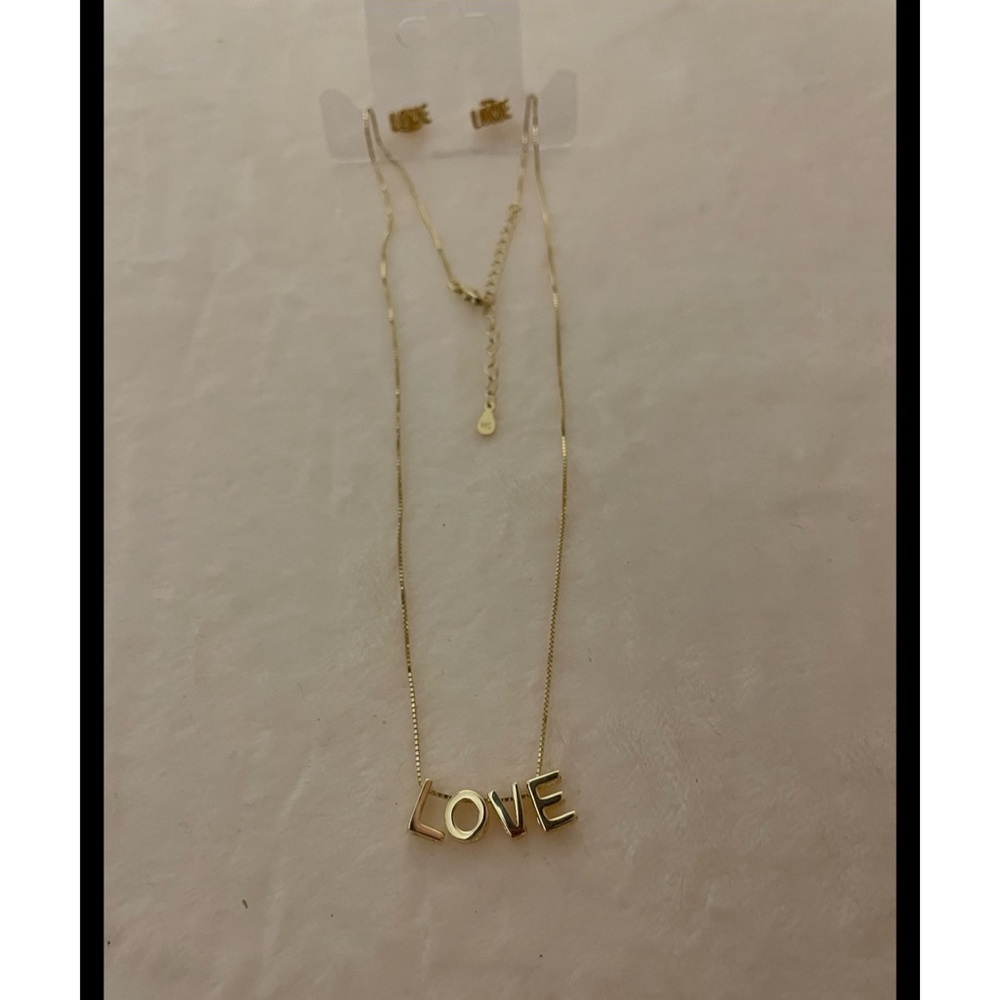 beautiful gold color LOVE necklace, (925) silver material with earrings.